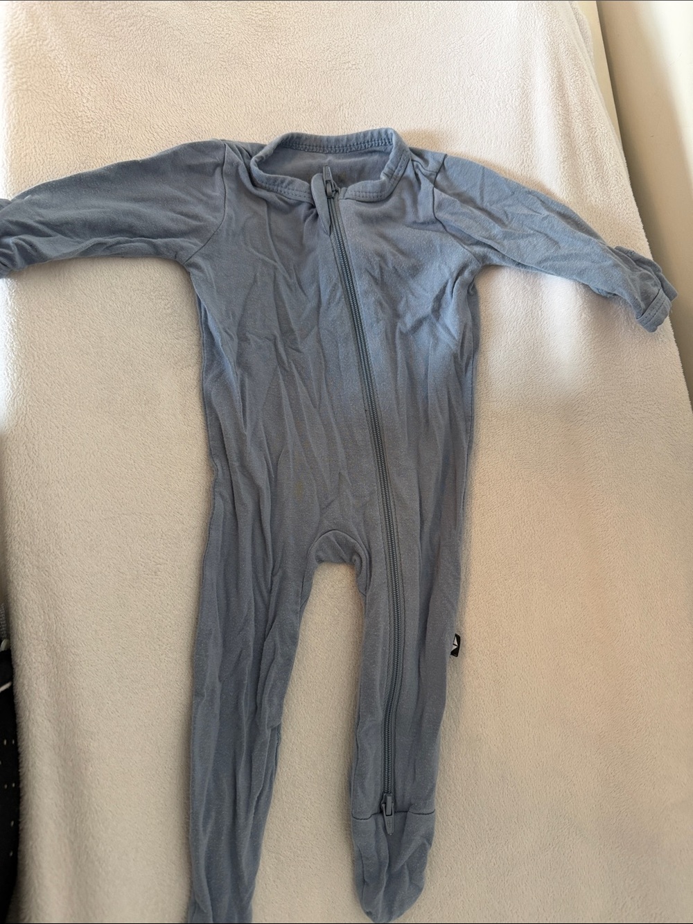 Kyte BABY Blue Zip-Up Footed One-Piece